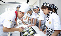 西點(diǎn)興趣班