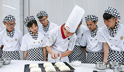 西點(diǎn)培訓(xùn)暑期班